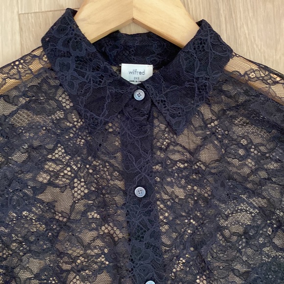 Wilfred black lace blouse size 2xsmall - Picture 2 of 2